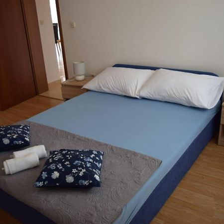 Apartments Marta Kaštel Novi 외부 사진