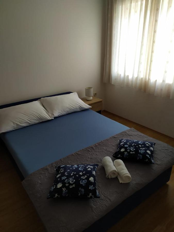 Apartments Marta Kaštel Novi 외부 사진
