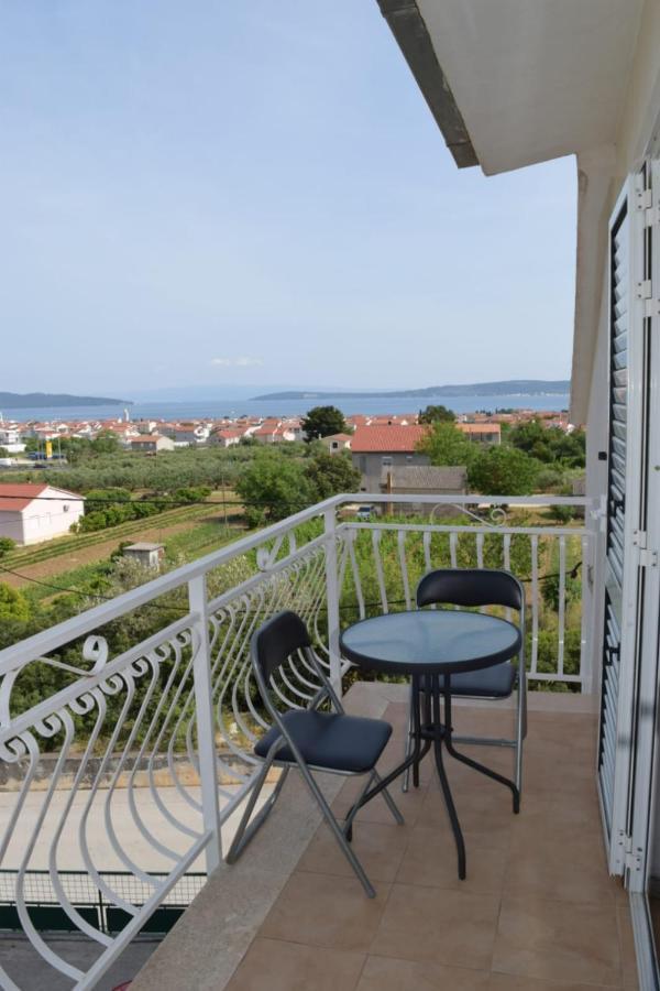 Apartments Marta Kaštel Novi 외부 사진