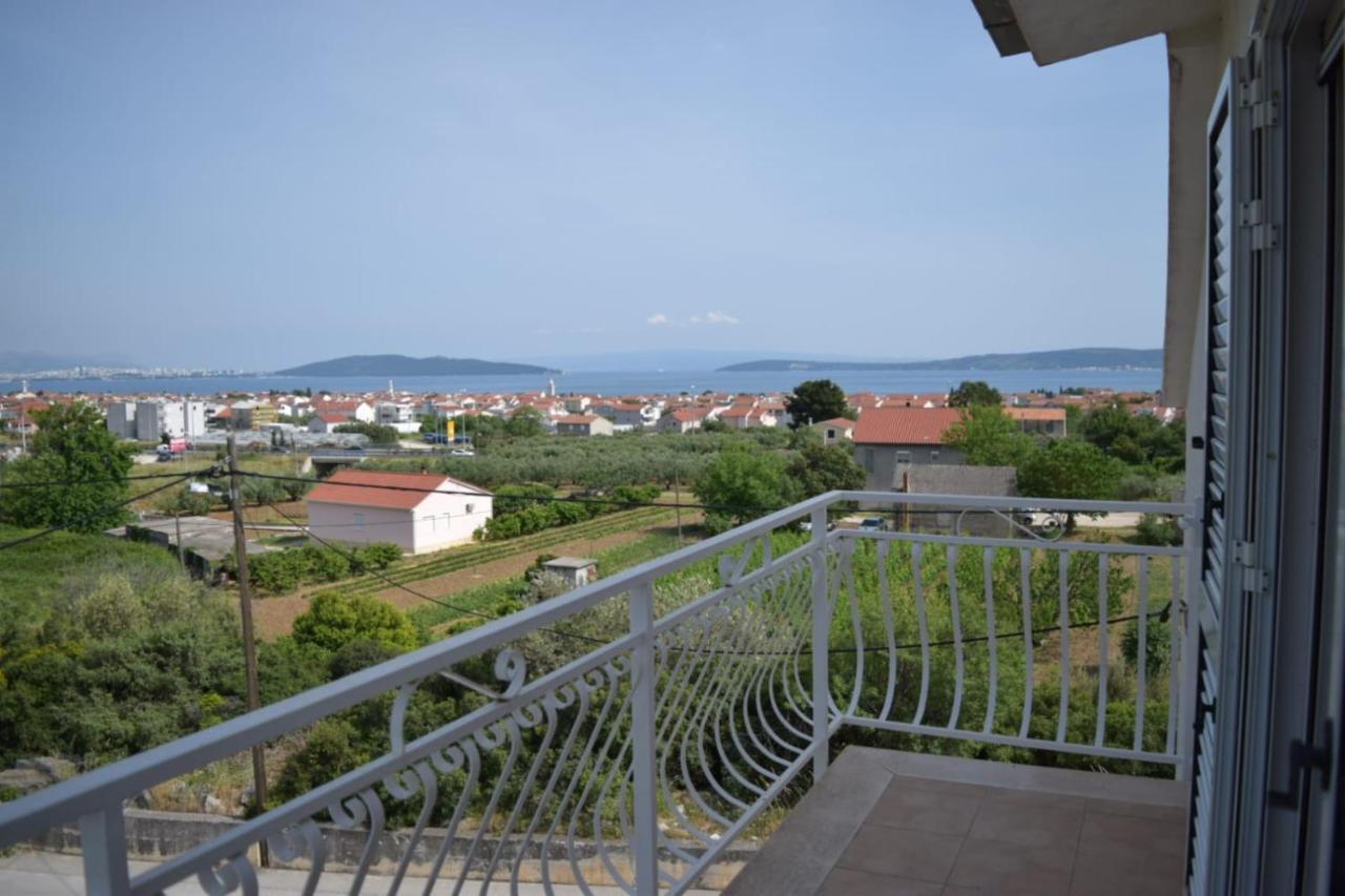 Apartments Marta Kaštel Novi 외부 사진