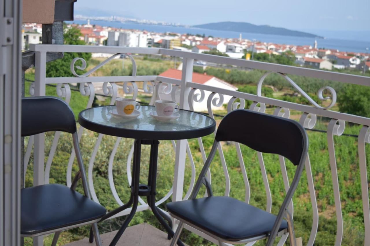 Apartments Marta Kaštel Novi 외부 사진