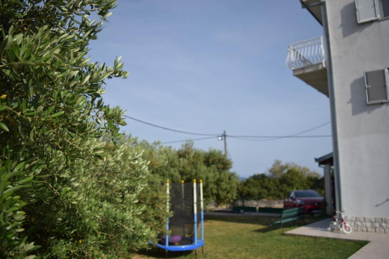 Apartments Marta Kaštel Novi 외부 사진