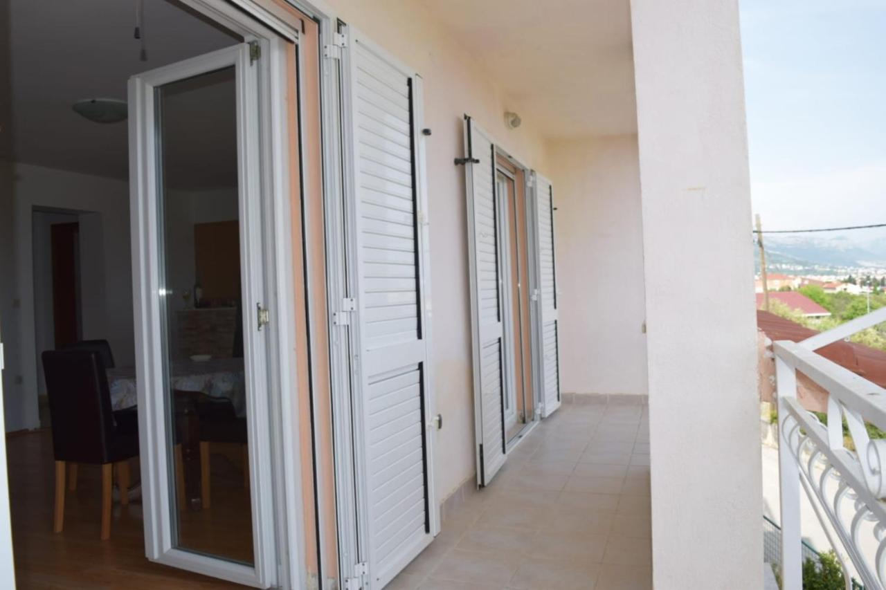Apartments Marta Kaštel Novi 외부 사진