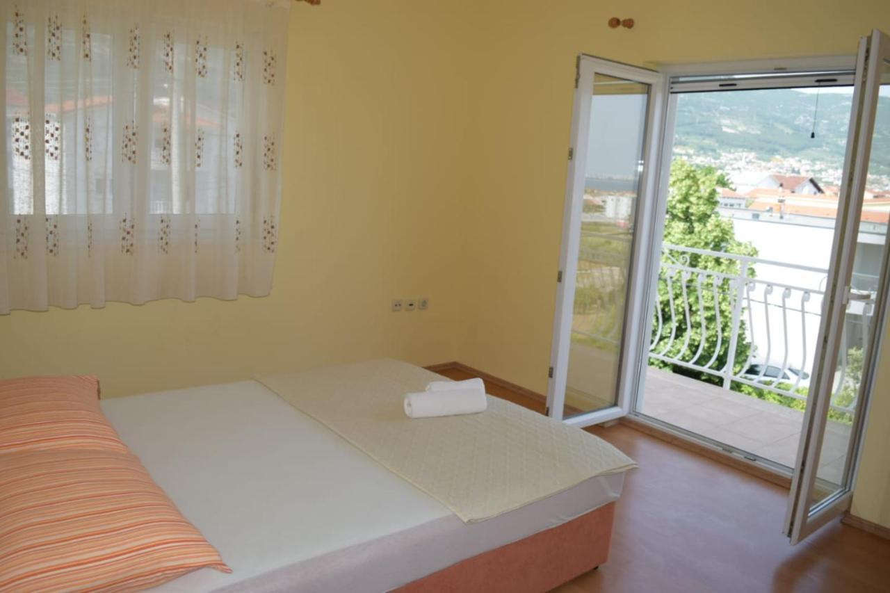 Apartments Marta Kaštel Novi 외부 사진